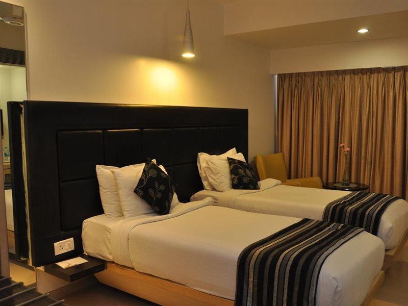 The Oriental Residency Hotel Bombaim Exterior foto