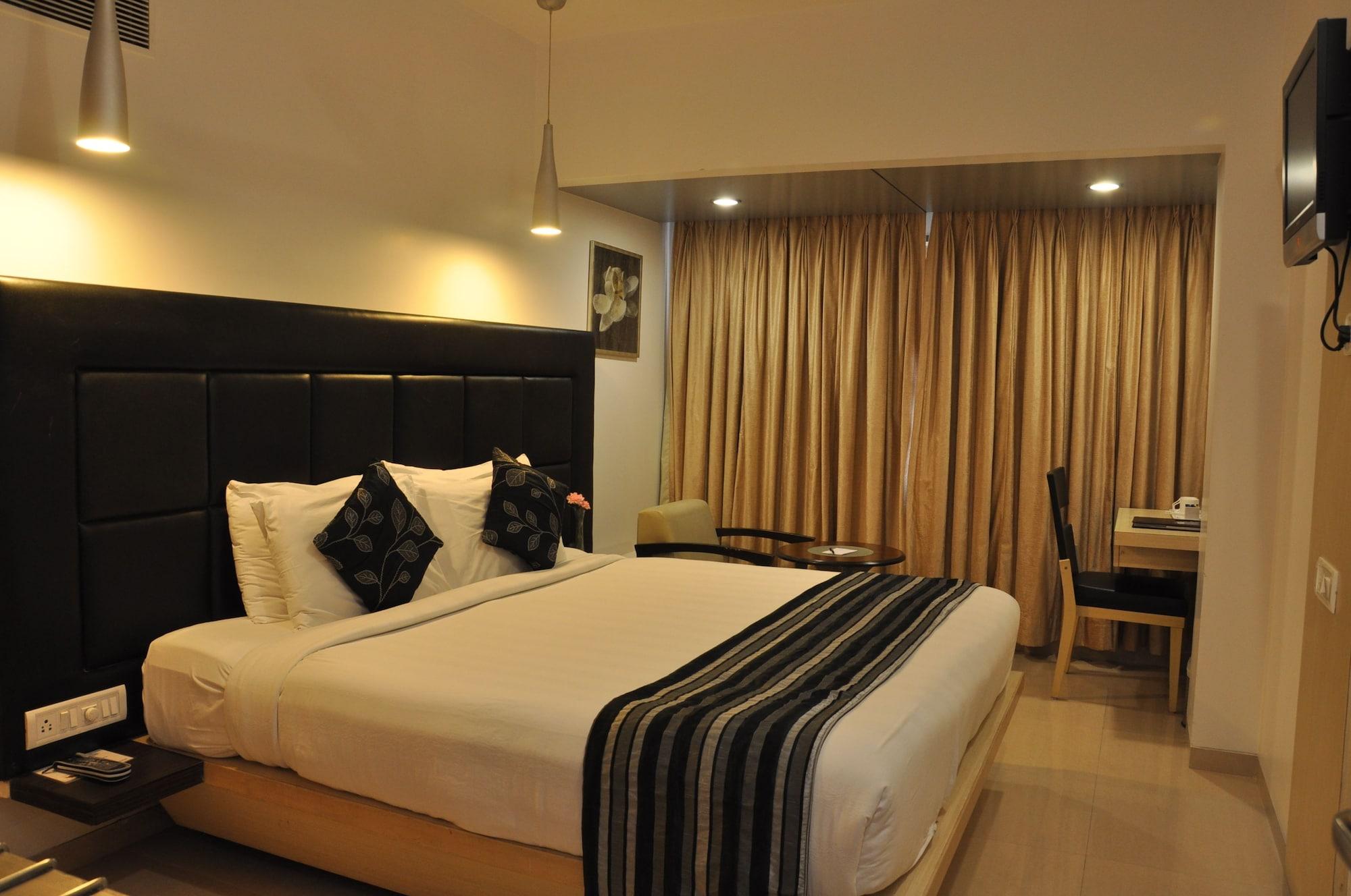 The Oriental Residency Hotel Bombaim Exterior foto