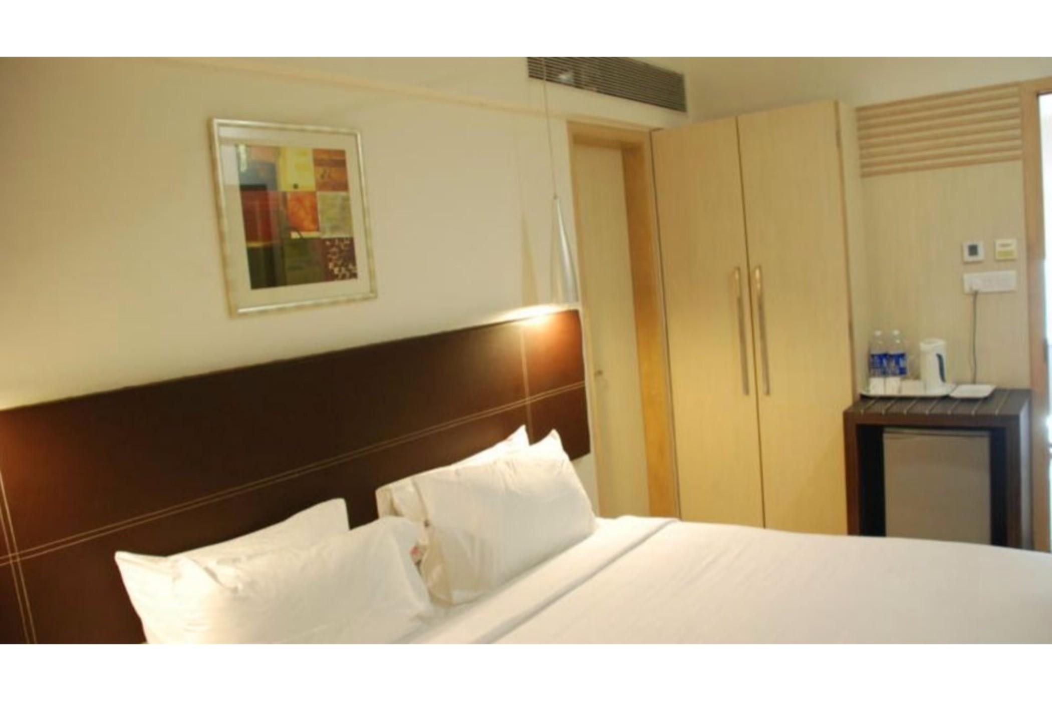 The Oriental Residency Hotel Bombaim Exterior foto