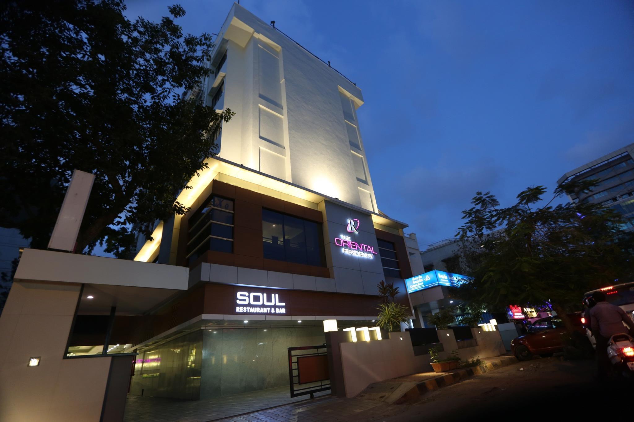 The Oriental Residency Hotel Bombaim Exterior foto