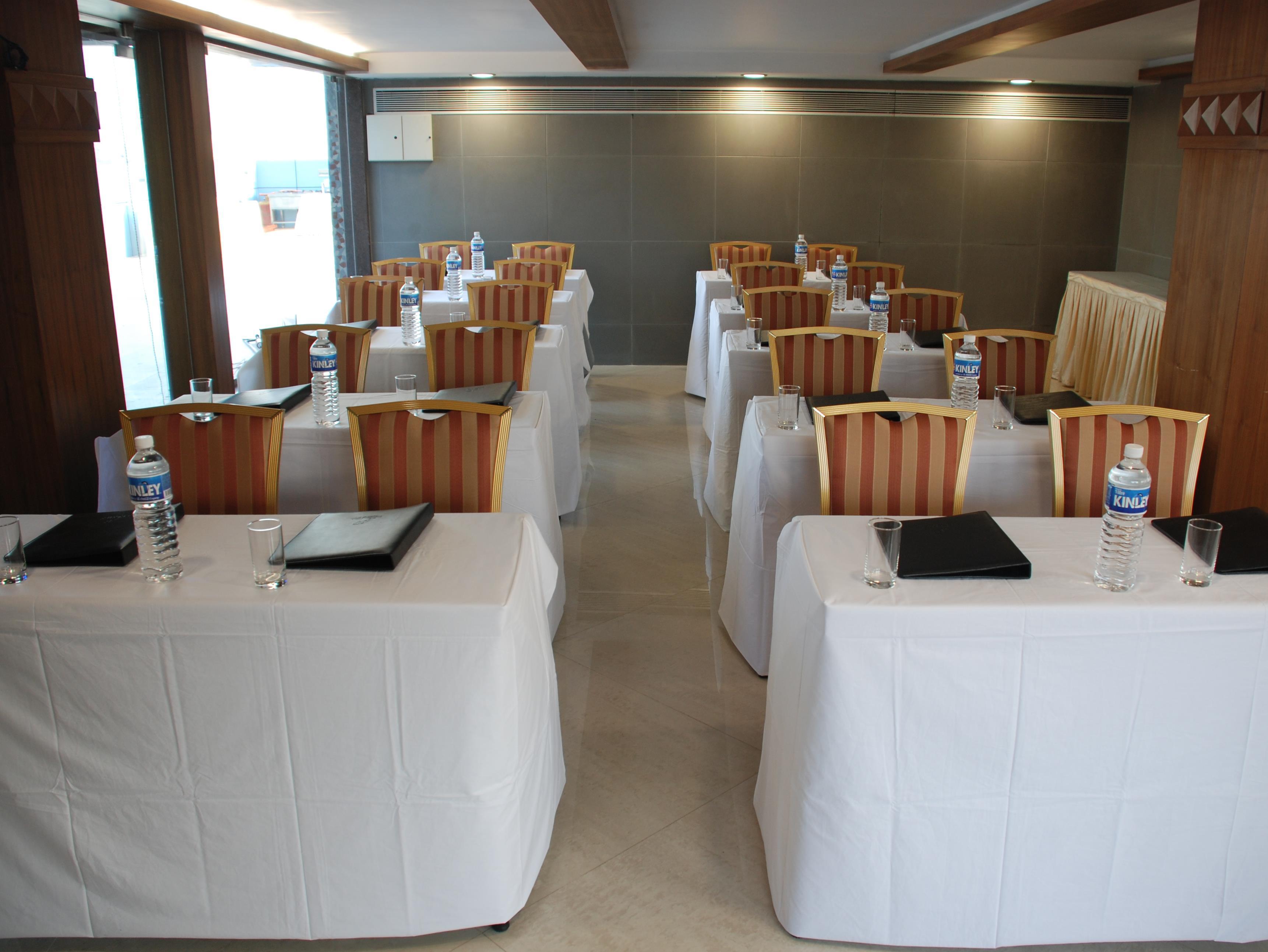The Oriental Residency Hotel Bombaim Exterior foto