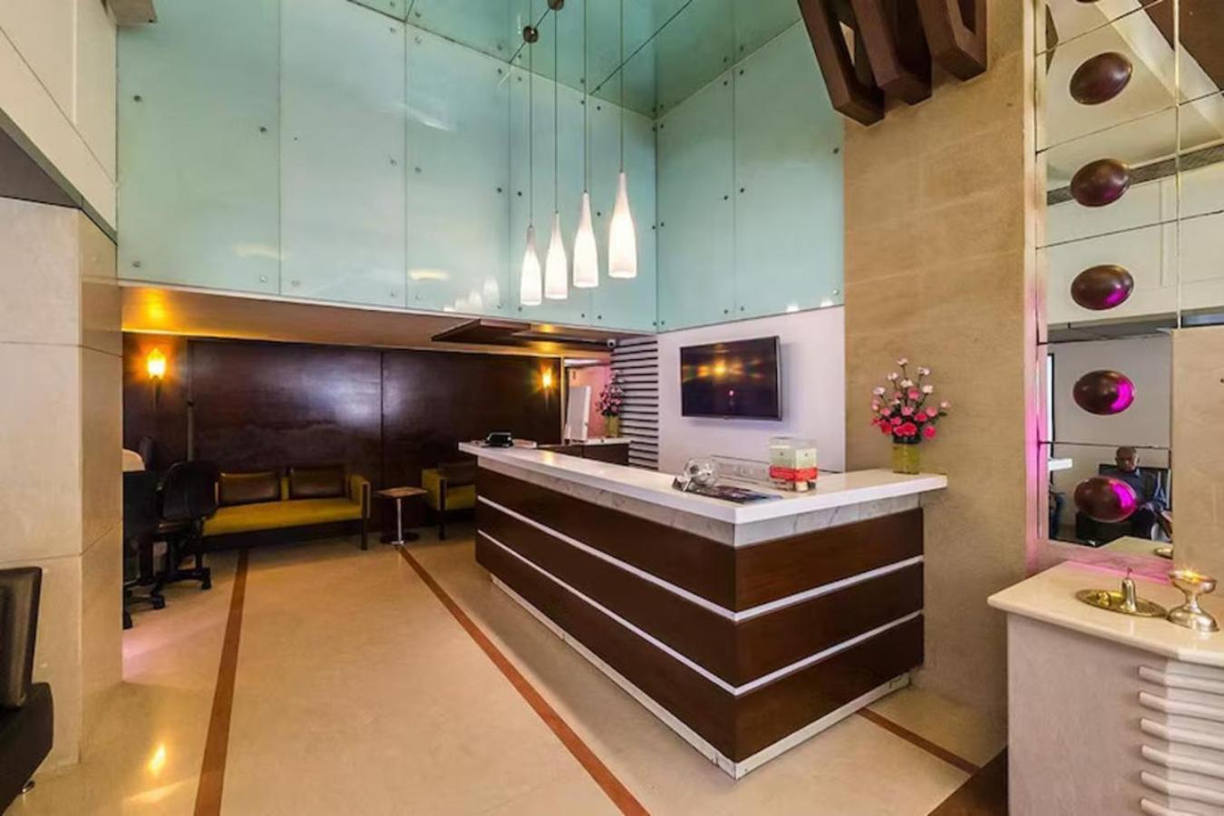 The Oriental Residency Hotel Bombaim Exterior foto