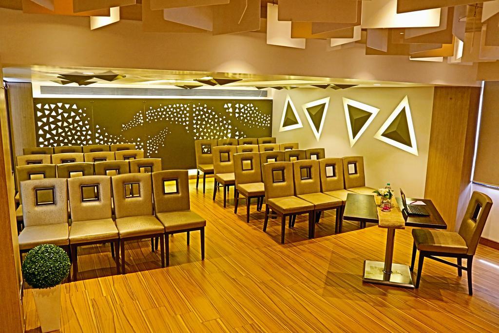 The Oriental Residency Hotel Bombaim Exterior foto